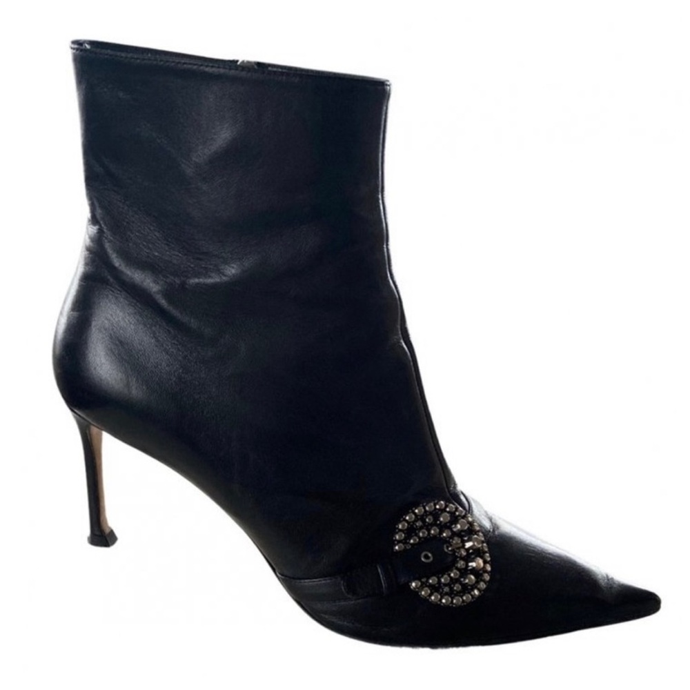 Christian Dior elegant boots